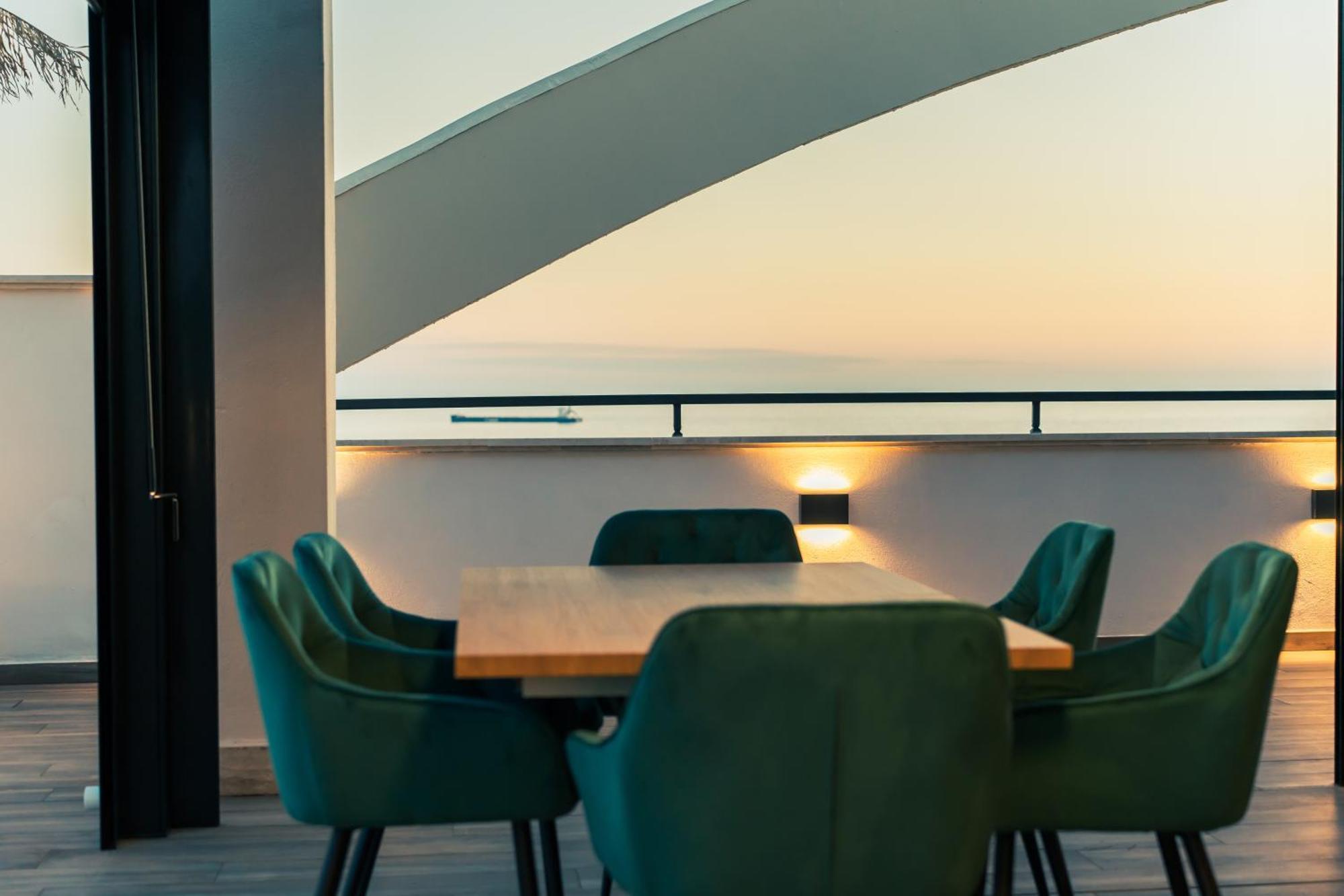 Be Your Home - Tower Beach Suite Civitavecchia Exterior photo